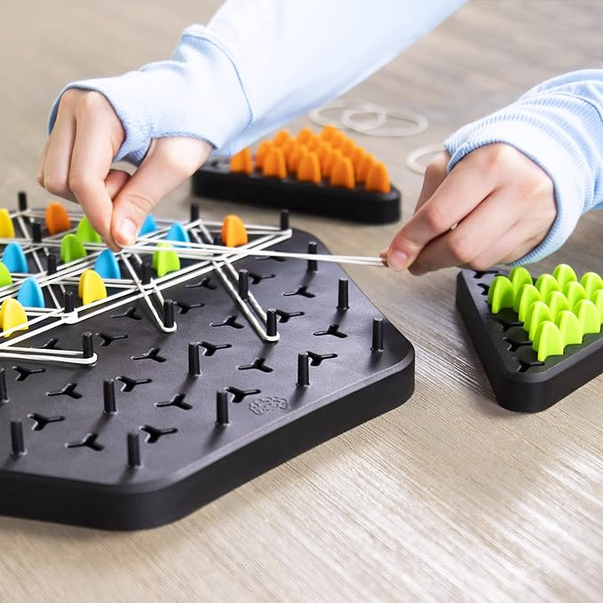 TriChess™ – Ketten-Dreieck-Schachspiel