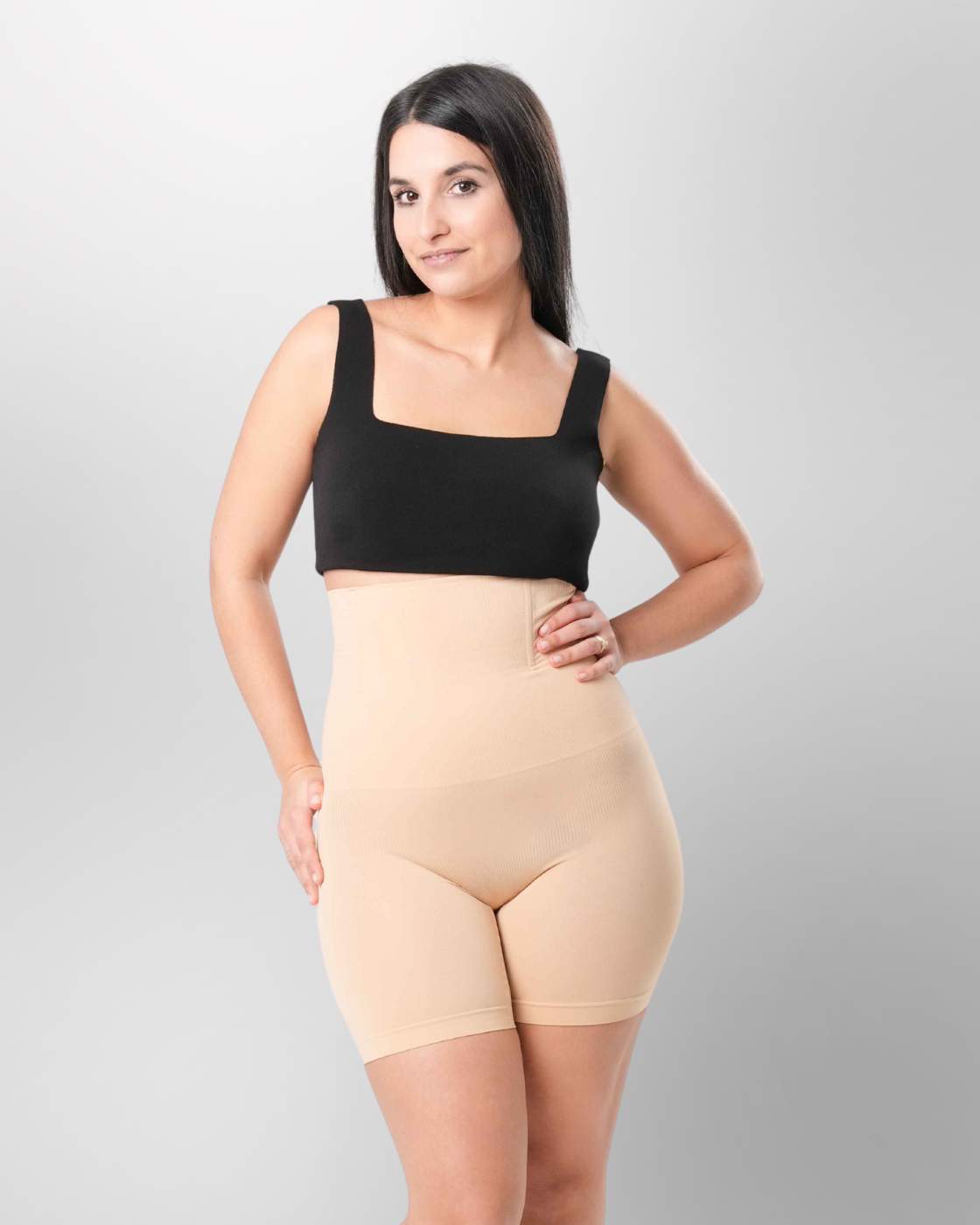 InvisiShape - Formende Shorts mit hoher Taille