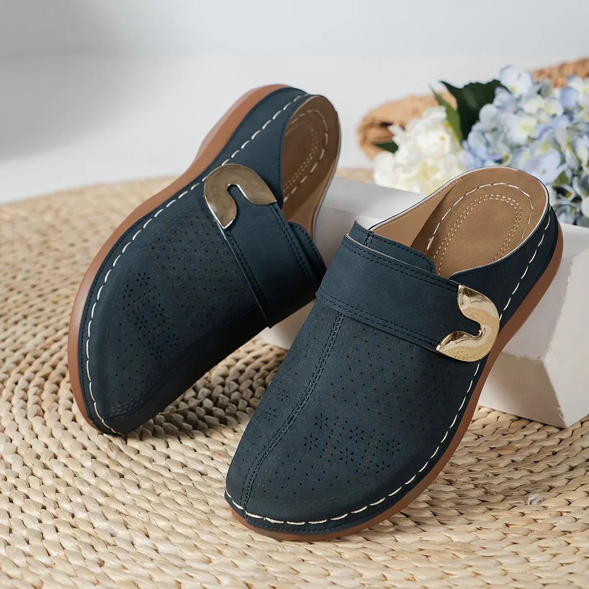 Lani™ - Schicke, stützende Keilsandalen