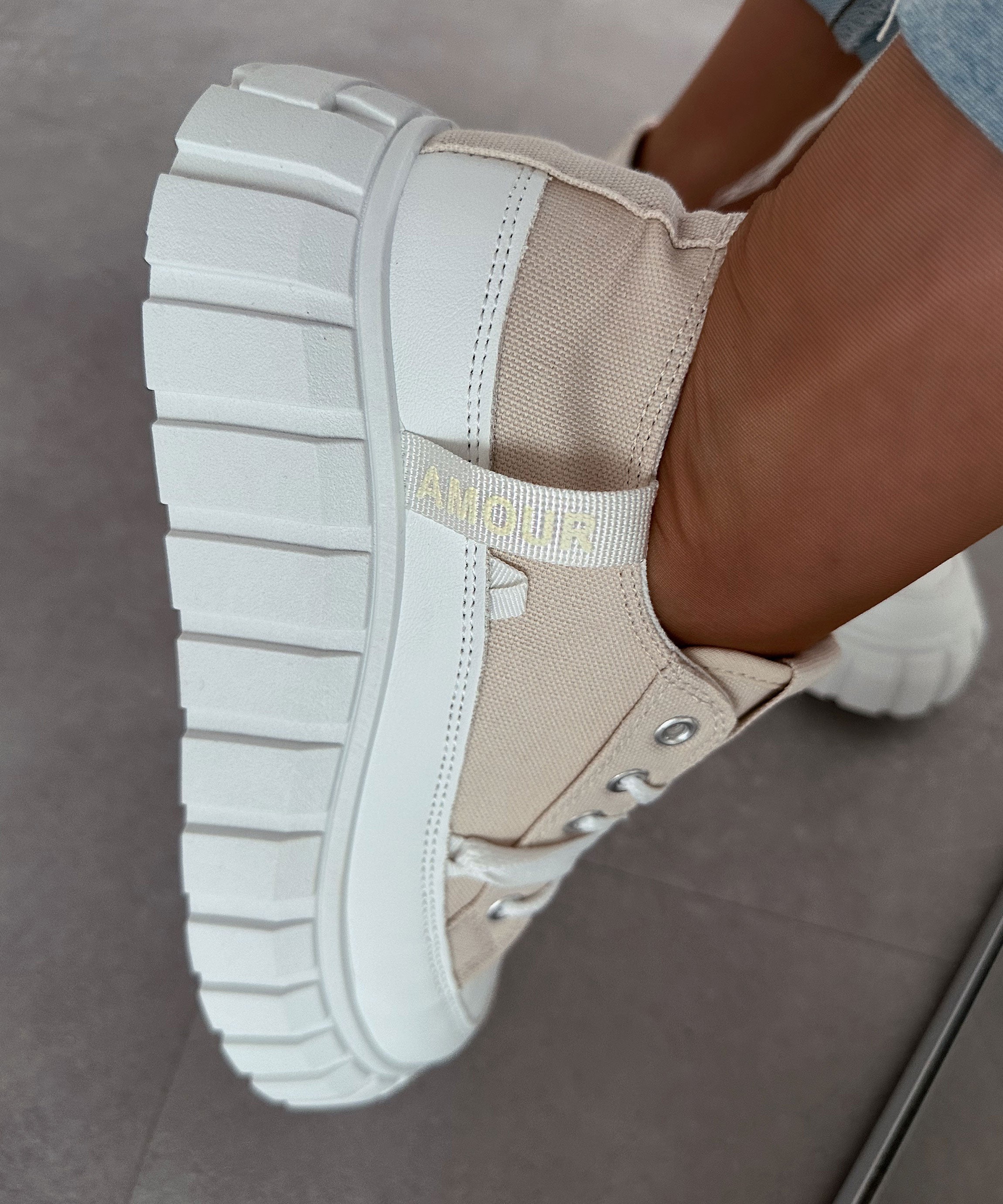 Baskets Clareta Beige
